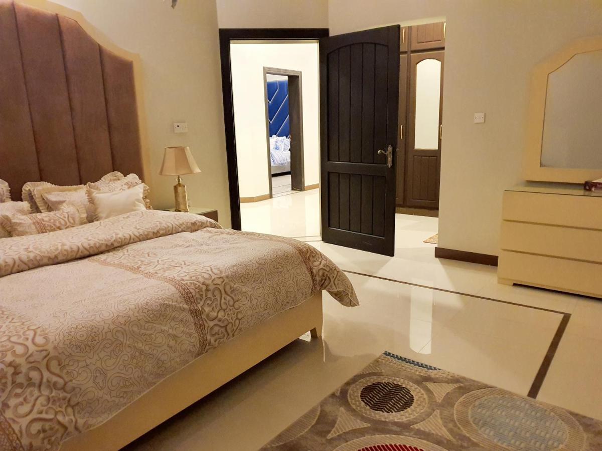 Royal Villa F-10/2 İslamabad Dış mekan fotoğraf